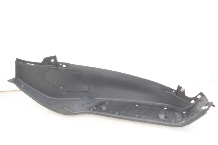 photo de RIGHT FOOTREST PIAGGIO XEVO - X EVO 125 (2007 - 2017) - Main view