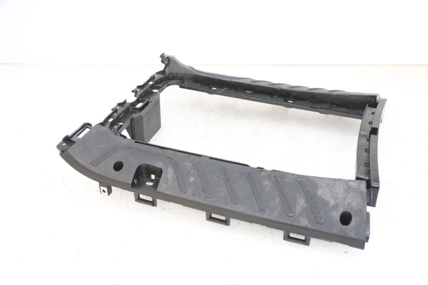 photo de FLOOR PANEL SEGWAY NINEBOT E125S 1 (2022 - 2026) - High-resolution close-up