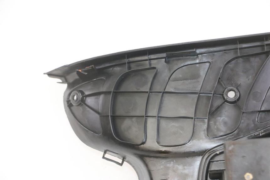 photo de FOOTREST PEUGEOT ELYSEO 125 (1999 - 2004) - Supplementary product photo