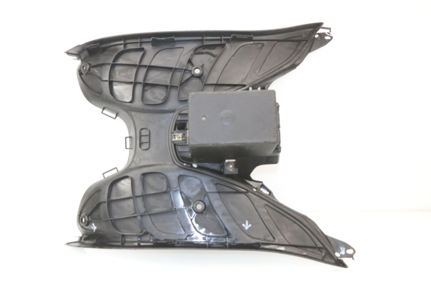 photo de FLOOR PANEL PEUGEOT ELYSEO 50 (1998 - 2001) - Surface and material condition