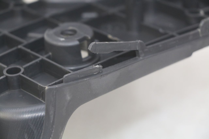 photo de FOOTREST JM MOTORS EVOLIS 4T 50 (2018 - 2022) - Zoom on usage condition