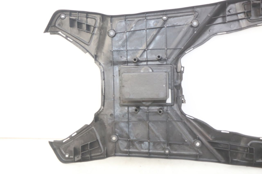 photo de FOOTREST KEEWAY F-ACT FACT 50 (2006 - 2011) - Surface and material condition