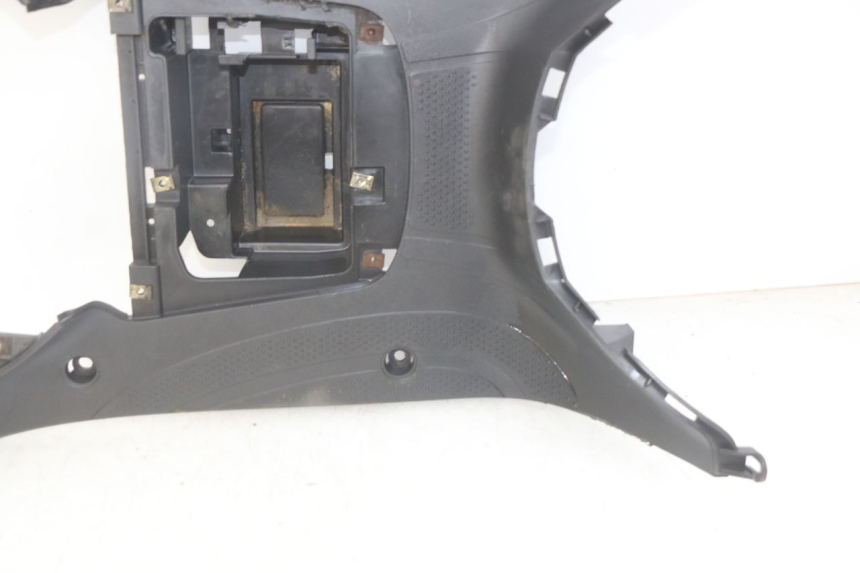 photo de FOOTREST SYM FIDDLE 3 III 125 (2014 - 2020) - Distinctive features