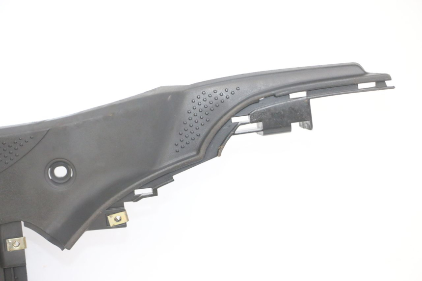 photo de FLOOR PANEL SYM FIDDLE 3 III 50 (2014 - 2020) - High-resolution close-up