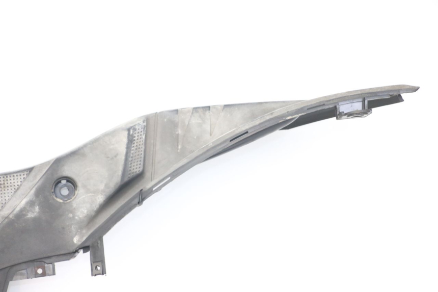 photo de FOOTREST MBK FLAME X 125 (2004 - 2007) - Distinctive features