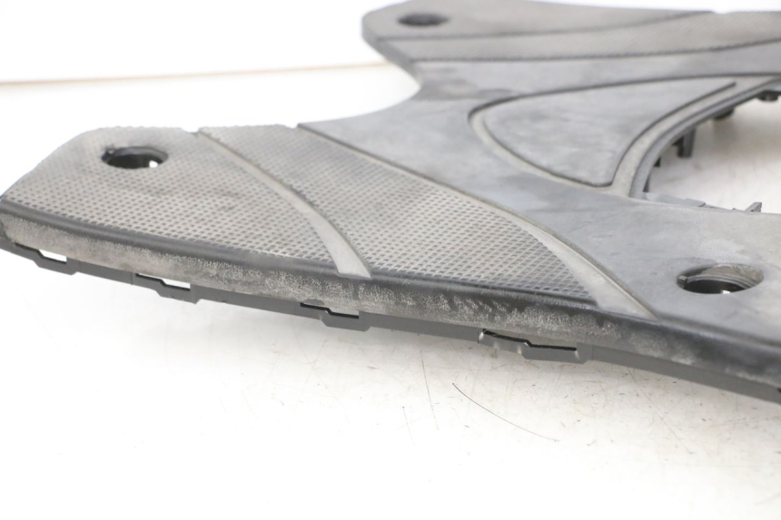 photo de FLOOR PANEL MBK FLAME X 125 (2007 - 2016) - Distinctive features