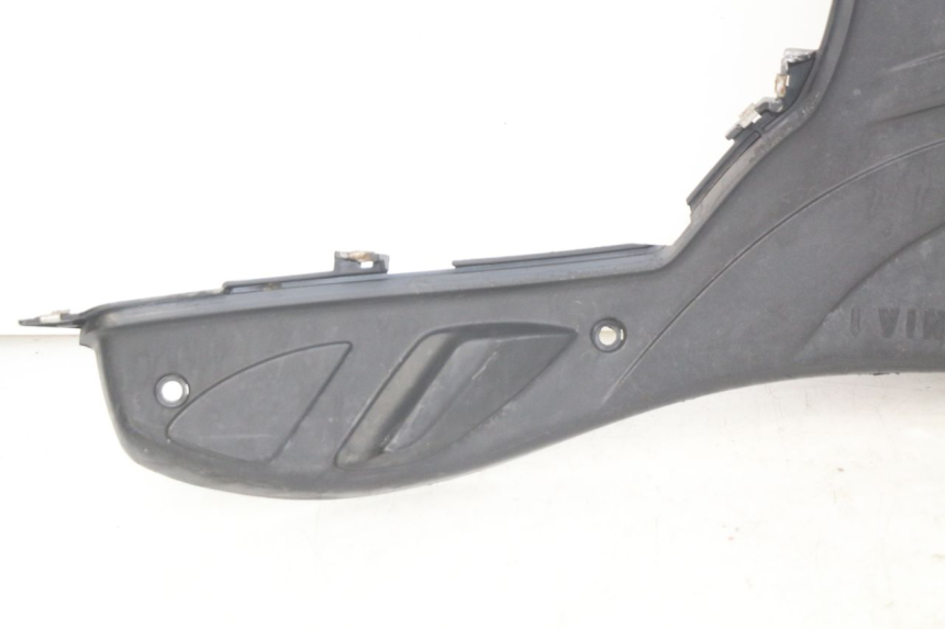photo de FLOOR PANEL PIAGGIO FLY 2T 50 (2004 - 2017) - Component zoom