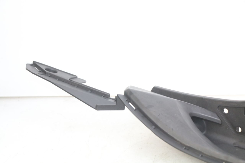 photo de LEFT FOOTREST KYMCO DOWNTOWN ABS 125 (2015 - 2017) - Product overview