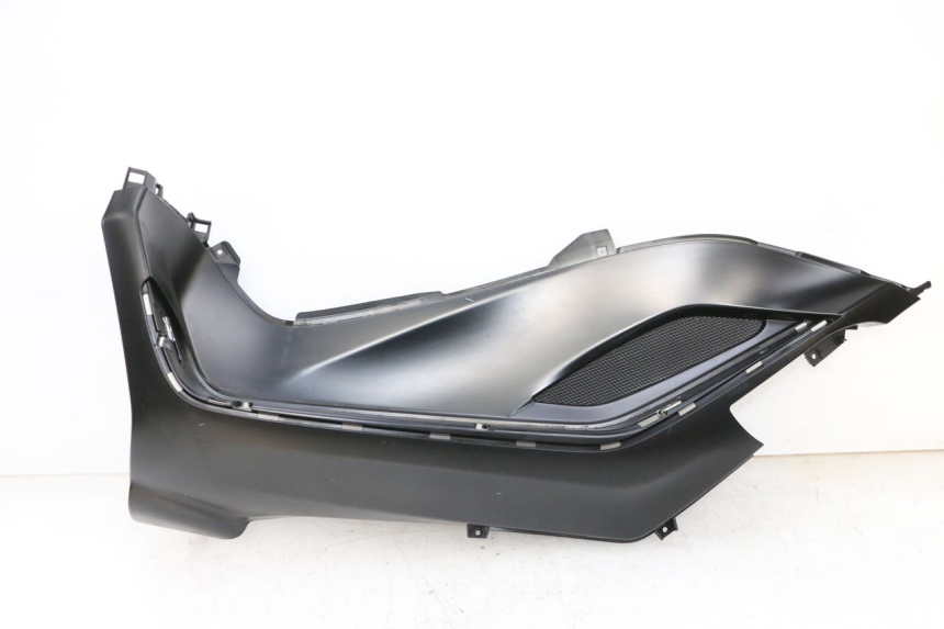 photo de LEFT FLOOR PANEL PIAGGIO MP3 HPE 300 (2019 - 2026) - Main view