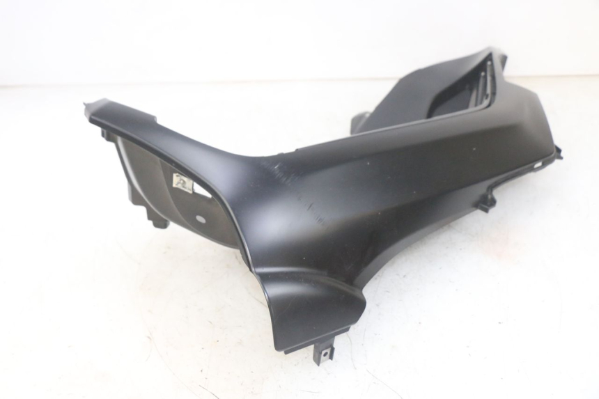 photo de LEFT FLOOR PANEL PIAGGIO MP3 HPE 300 (2019 - 2026) - Additional view of the item