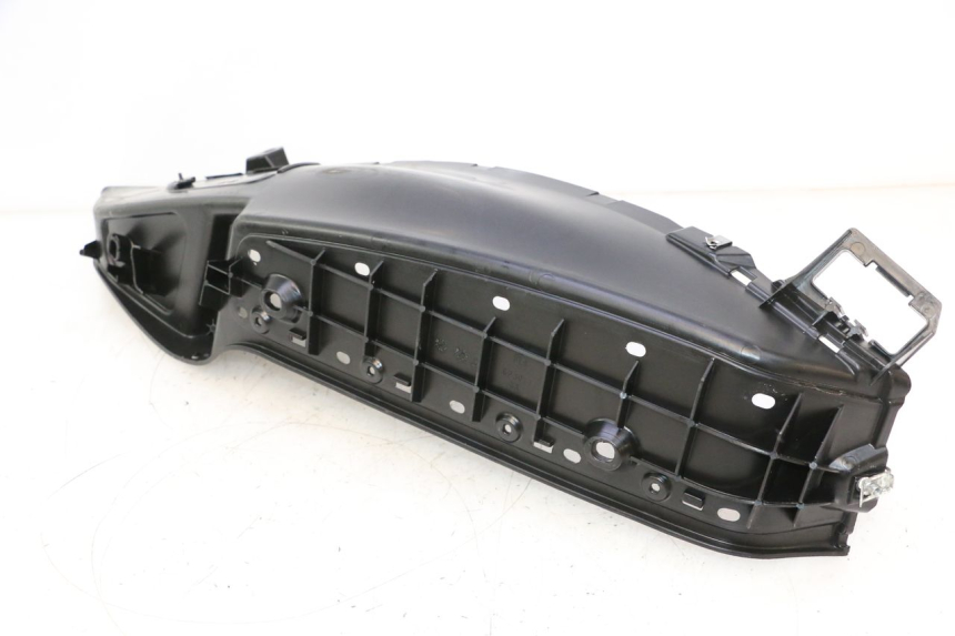 photo de LEFT FOOTREST PIAGGIO MP3 LT 300 (2010 - 2016) - Alternative perspective