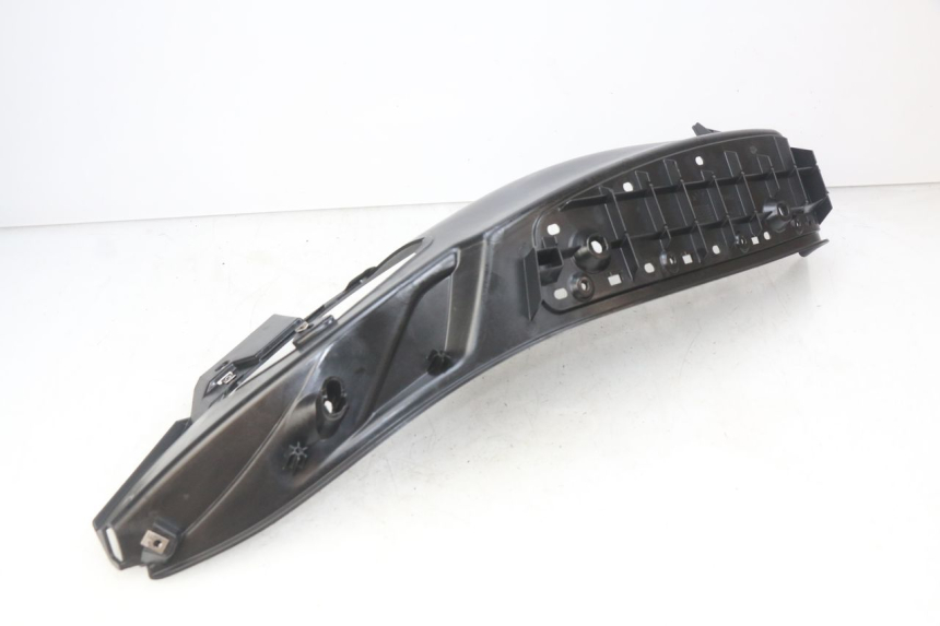 photo de LEFT FOOTREST PIAGGIO MP3 500 (2014 - 2017) - Component detail