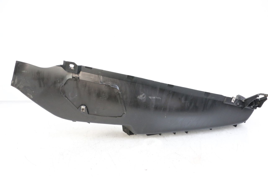 photo de LEFT FOOTREST PIAGGIO MP3 125 (2006 - 2014) - Zoom on usage condition