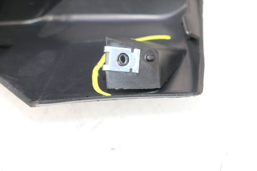 photo de LEFT FLOOR PANEL JM MOTORS R-MAX TECH 50 (2024 - 2026) - Technical close-up