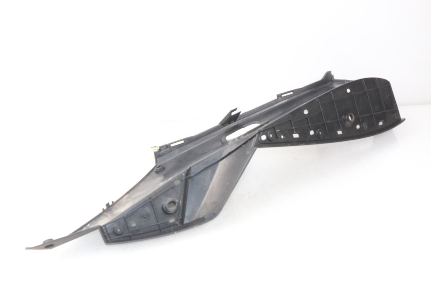 photo de LEFT FOOTREST PEUGEOT SATELIS 125 (2006 - 2009) - Component detail