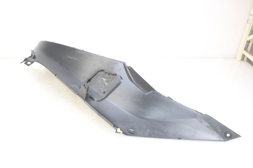 photo de LEFT FOOTREST PEUGEOT SATELIS 125 (2010 - 2012) - Technical close-up