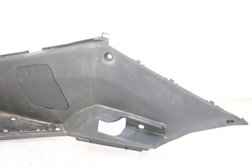 photo de LEFT FLOOR PANEL PEUGEOT SATELIS 125 (2013 - 2018) - Additional view of the item