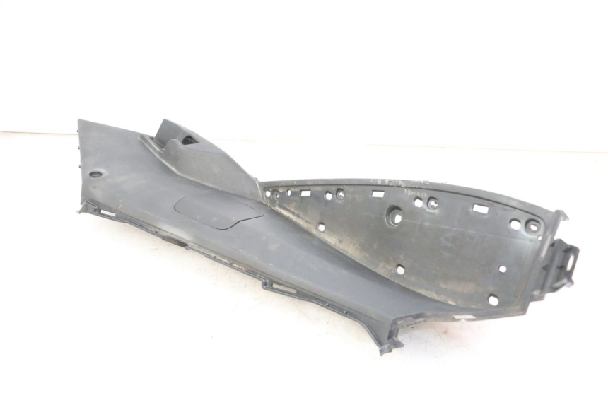 photo de LEFT FLOOR PANEL PEUGEOT SATELIS 125 (2013 - 2018) - Checked used part