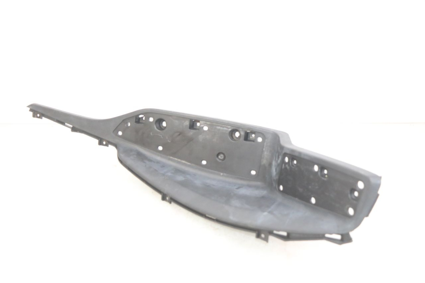 photo de LEFT FOOTREST KYMCO X-TOWN XTOWN 125 (2016 - 2021) - Fixing points details