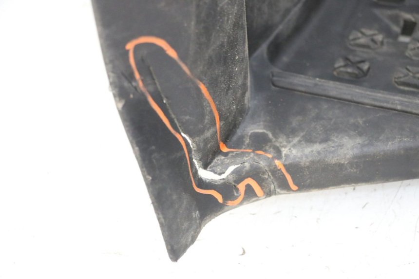 photo de LEFT FLOOR PANEL YAMAHA YFM BRUIN 350 (2003 - 2009) - Distinctive features