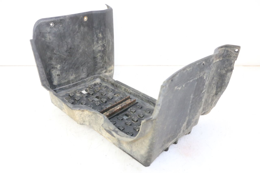 photo de LEFT FLOOR PANEL YAMAHA YFM BRUIN 350 (2003 - 2009) - Surface and material condition