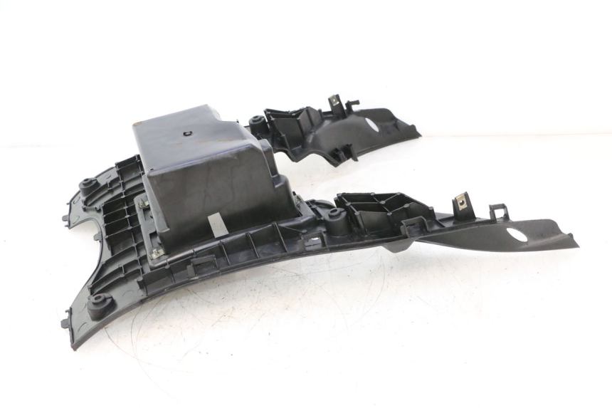 photo de FLOOR PANEL EUROCKA GTR 50 (2007 - 2017) - Fixing points details