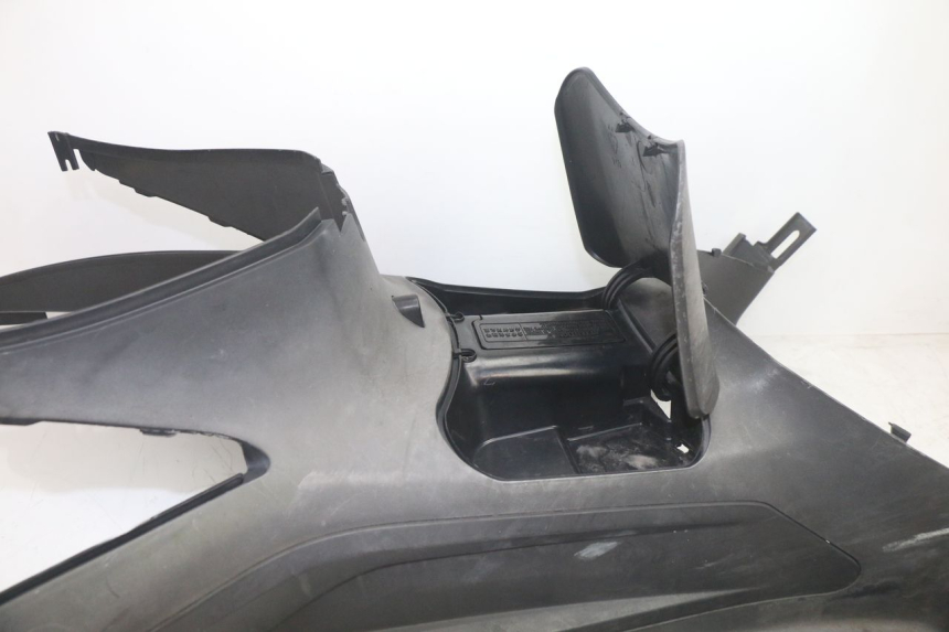photo de FLOOR PANEL SYM GTS EVO 125 (2009 - 2013) - Product overview