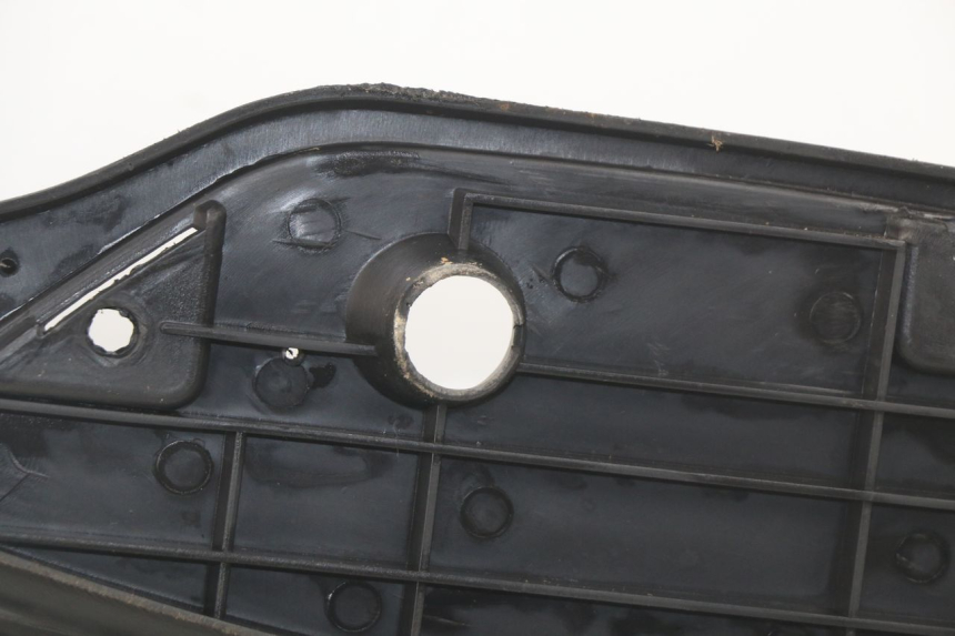 photo de FLOOR PANEL JONWAY GTX 2T 50 (2014 - 2020) - High-resolution close-up