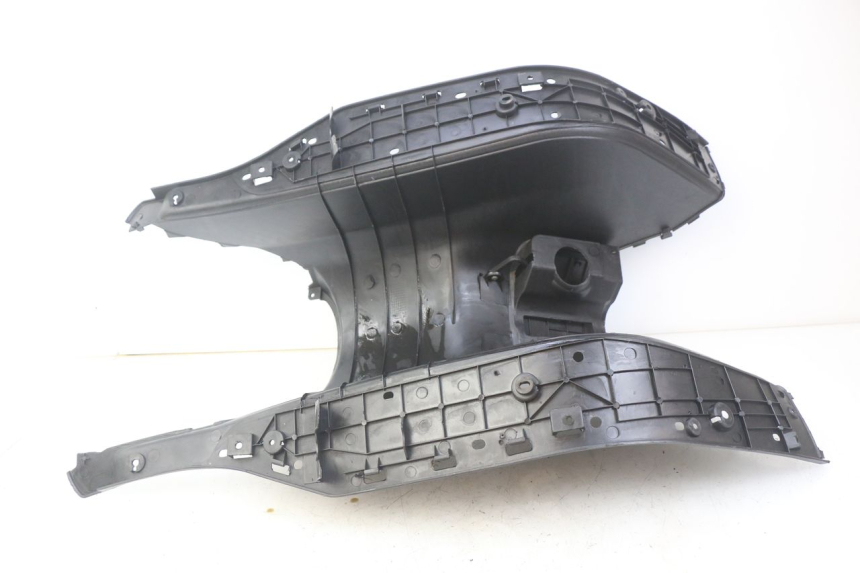 photo de FOOTREST REVATTO IMPERATOR 125 (2007 - 2015) - Zoom on usage condition