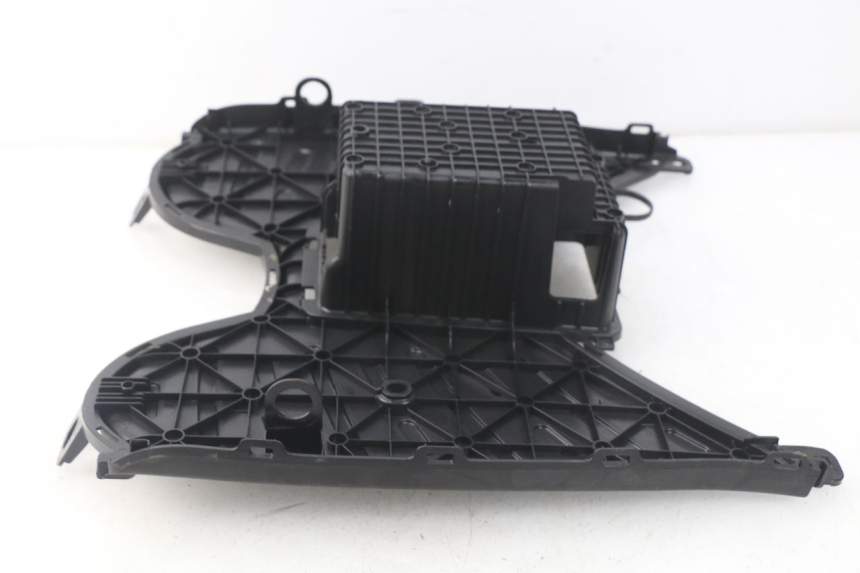 photo de FLOOR PANEL PEUGEOT KISBEE 2T 50 (2010 - 2017) - Alternative perspective