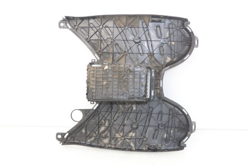 photo de FLOOR PANEL PEUGEOT KISBEE 2T 50 (2010 - 2017) - Alternative perspective