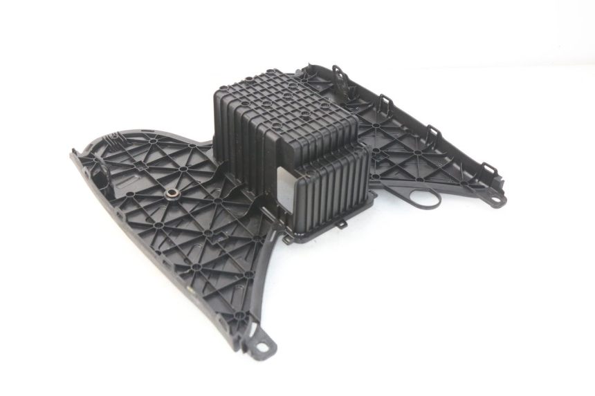 photo de FOOTREST PEUGEOT KISBEE 4T 50 (2018 - 2022) - Alternative perspective