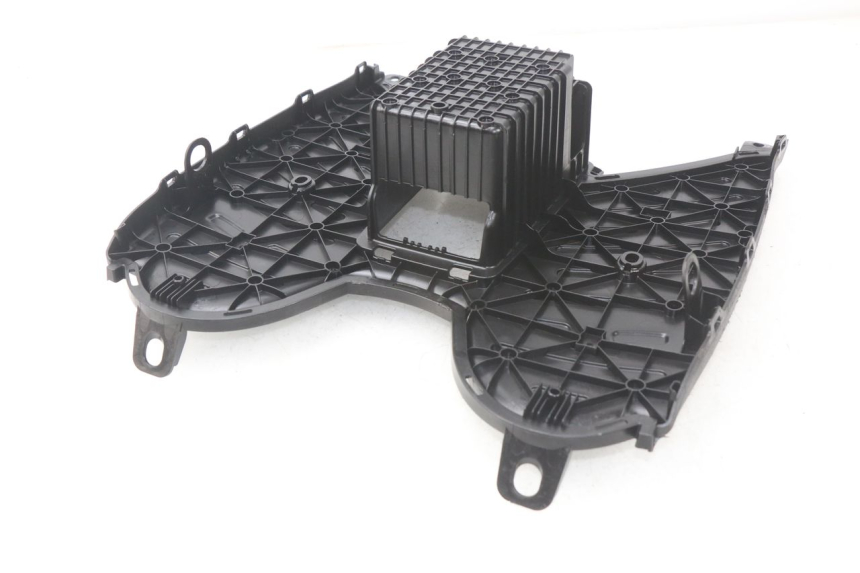 photo de FOOTREST PEUGEOT KISBEE 4T 50 (2018 - 2022) - Technical close-up