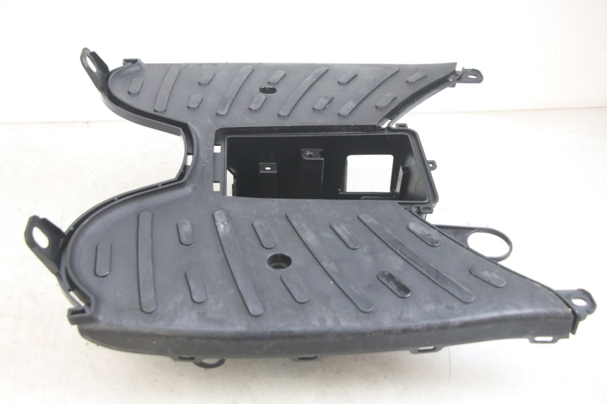 photo de FOOTREST PEUGEOT KISBEE 4T 50 (2010 - 2017) - Main view