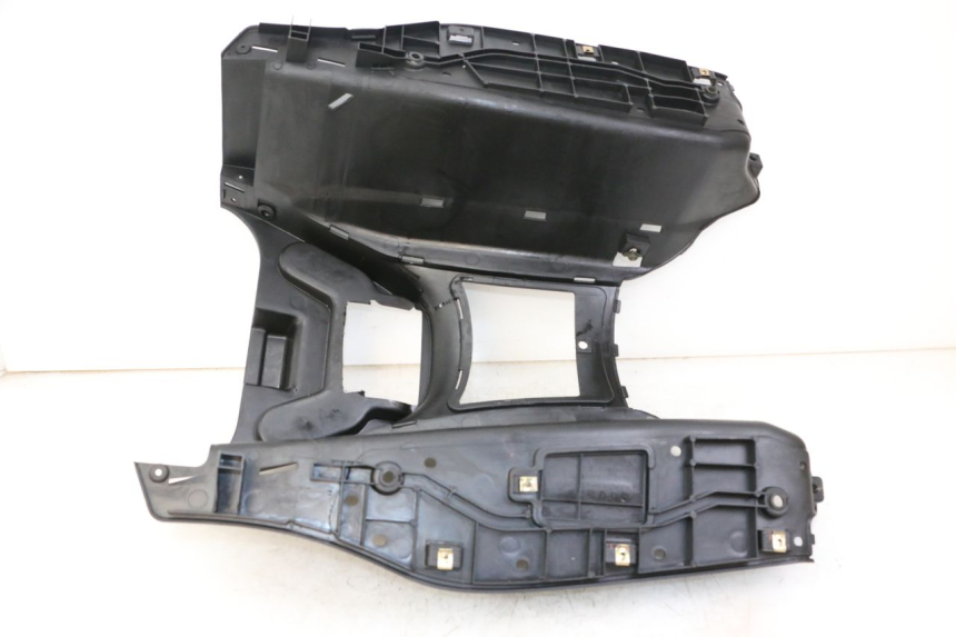 photo de FLOOR PANEL KYMCO XCITING 500 (2007 - 2010) - Alternative perspective