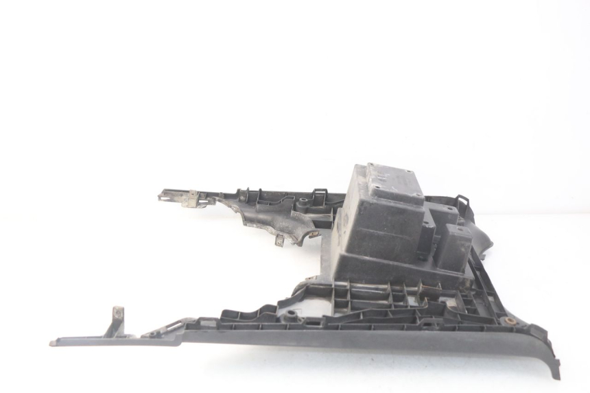 photo de FLOOR PANEL KYMCO LIKE 4T 50 (2009 - 2018) - Zoom on usage condition