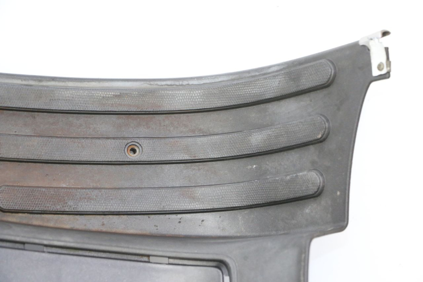 photo de FLOOR PANEL PIAGGIO LXV 4T 50 (2009 - 2013) - Component detail