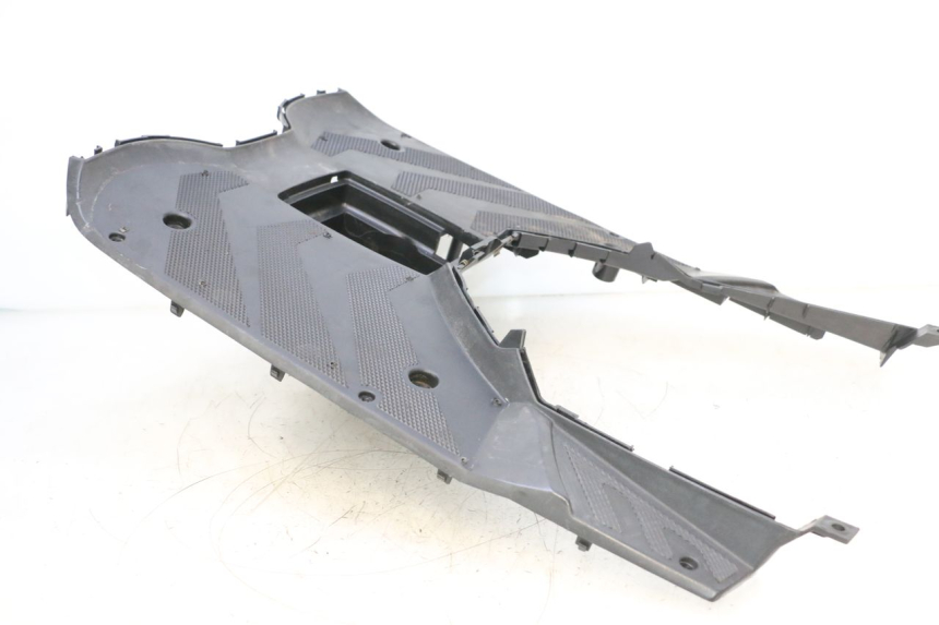 photo de FLOOR PANEL KEEWAY MATRIX RX9 125 (2006 - 2007) - Fixing points details