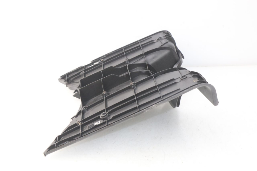 photo de FLOOR PANEL PIAGGIO NEW TYPHOON 50 (2010 - 2017) - Technical close-up