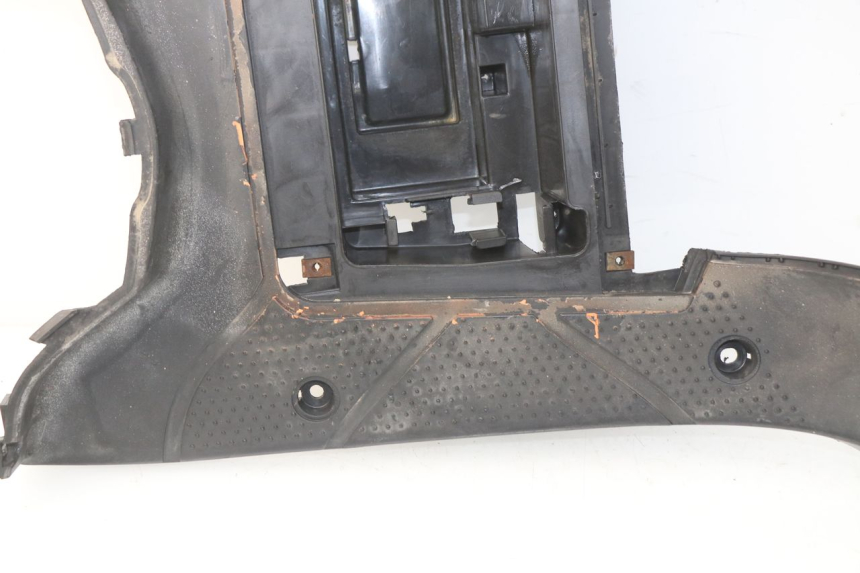 photo de FLOOR PANEL SYM ORBIT 2 4T 50 (2008 - 2017) - High-resolution close-up