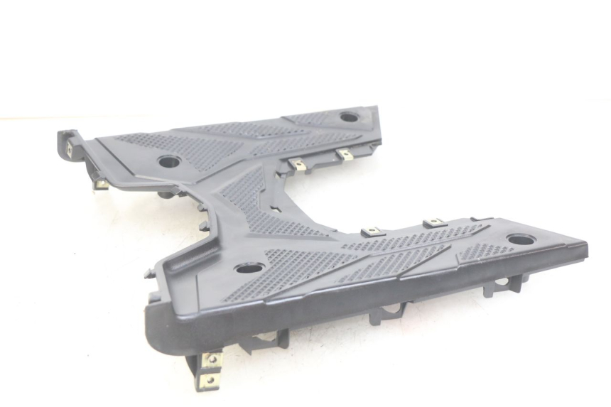 photo de FLOOR PANEL SYM ORBIT III 3 4T 50 (2021 - 2025) - Alternative perspective