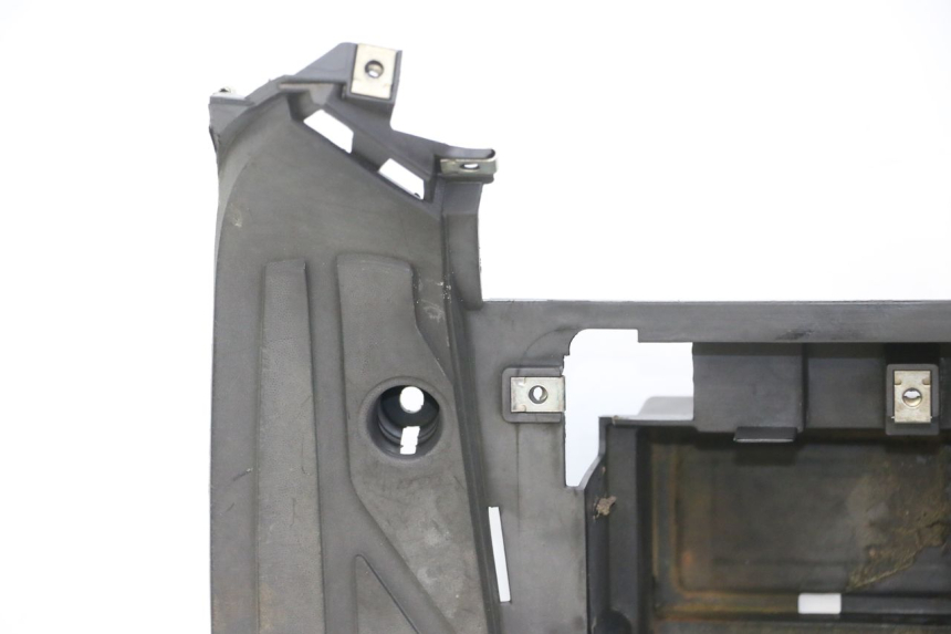 photo de FLOOR PANEL PEUGEOT BELVILLE 125 (2017 - 2021) - Additional view of the item