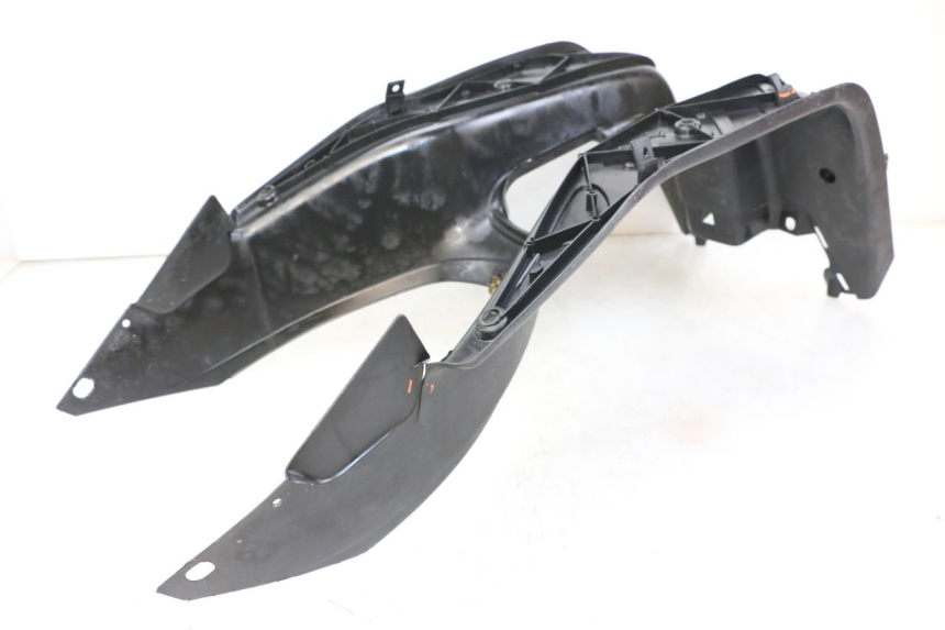 photo de FLOOR PANEL PEUGEOT TKR TREKKER FURIOUS 50 (2005 - 2014) - Technical close-up