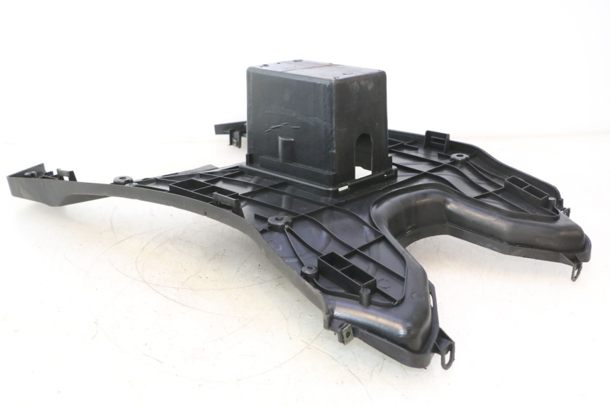 photo de FLOOR PANEL ORCAL RAPTOR 50 (2015 - 2021) - Distinctive features
