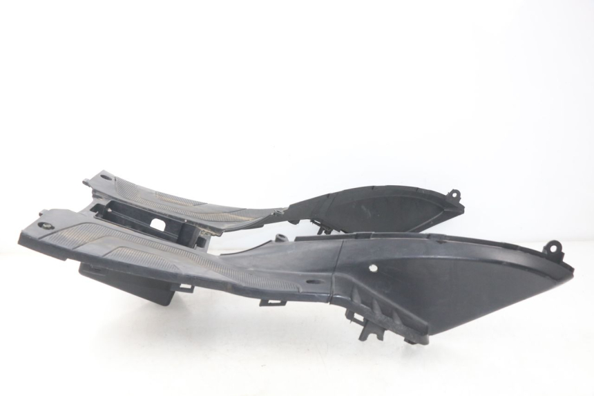 photo de FLOOR PANEL DAELIM S4 50 (2010 - 2015) - Surface and material condition