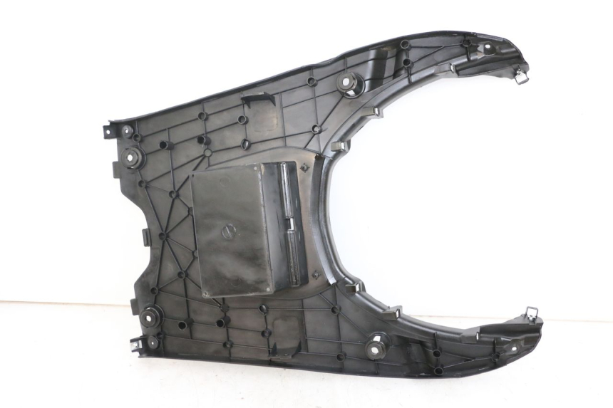 photo de FOOTREST JM MOTORS SANTANA 50 (2014 - 2023) - Fixing points details