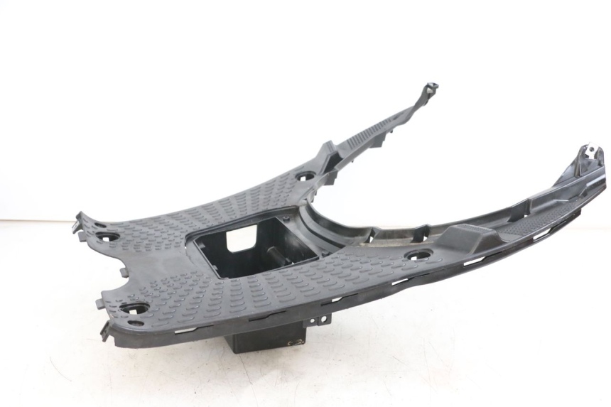 photo de FOOTREST JM MOTORS SANTANA 50 (2014 - 2023) - Surface and material condition