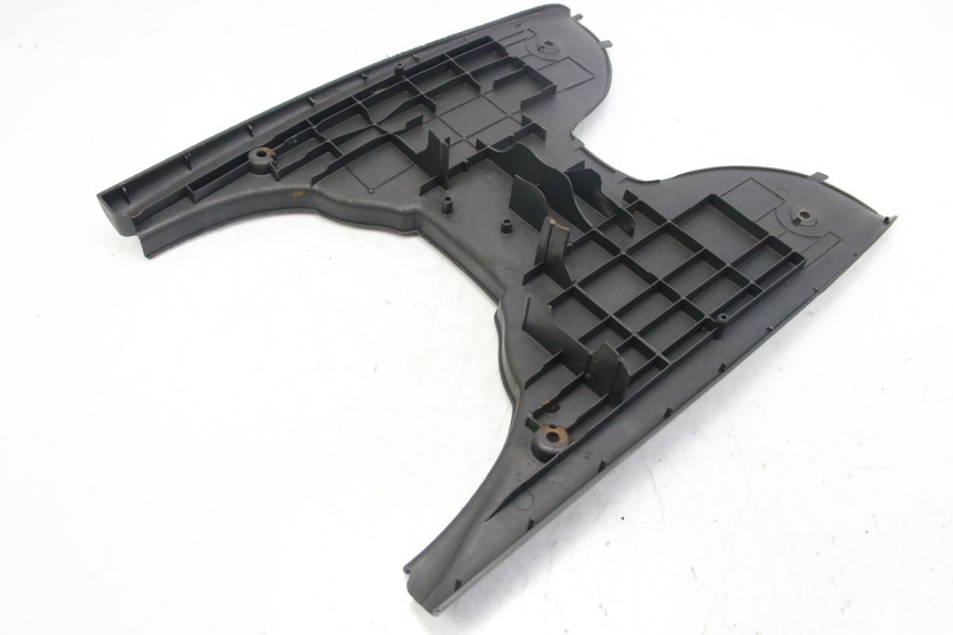 photo de FOOTREST APRILIA SCARABEO 4T 50 (2009 - 2017) - Surface and material condition