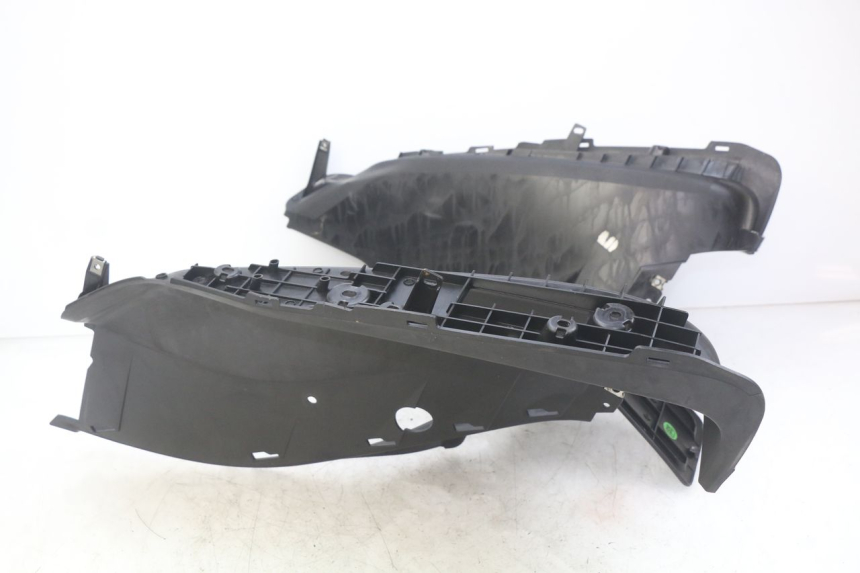 photo de FOOTREST MBK SKYCRUISER 125 (2010 - 2013) - Component detail