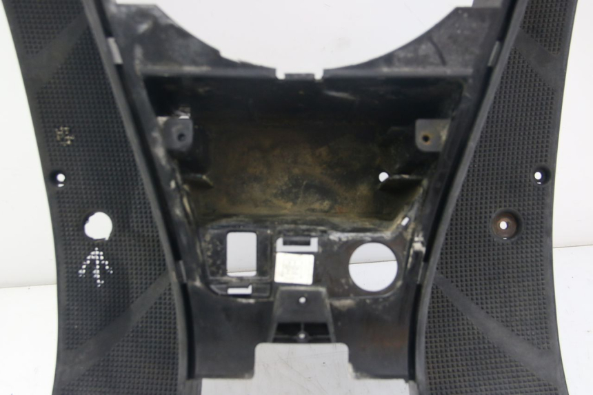 photo de FOOTREST MBK SKYLINER 125 (1998 - 2001) - Zoom on usage condition